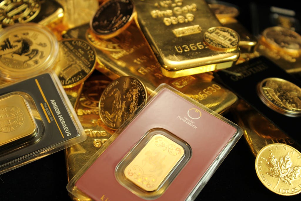 Gold Iphone 6 on Gold Coins
